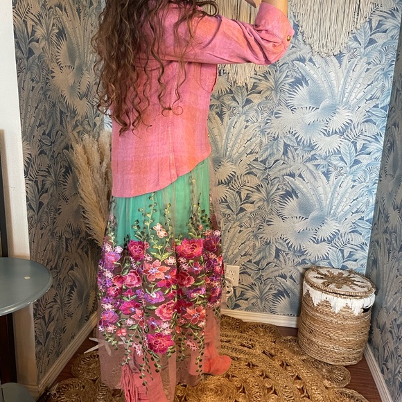 Aratta Pink Floral Embroidered Love Shirt Dress Crystal Button Boho Statement - Picture 11 of 14